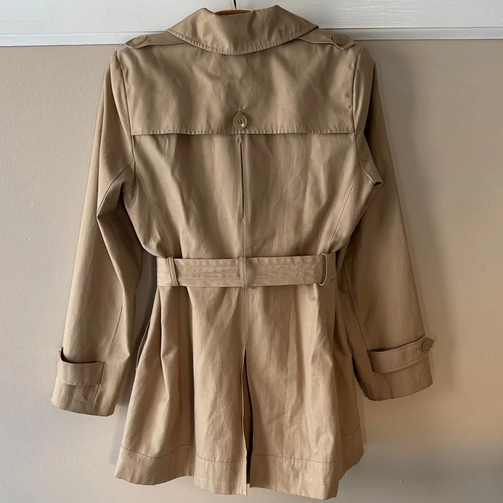 DKNY Fashionable & Timeless Women's Beige Trench Coat - Picture 5 of 11